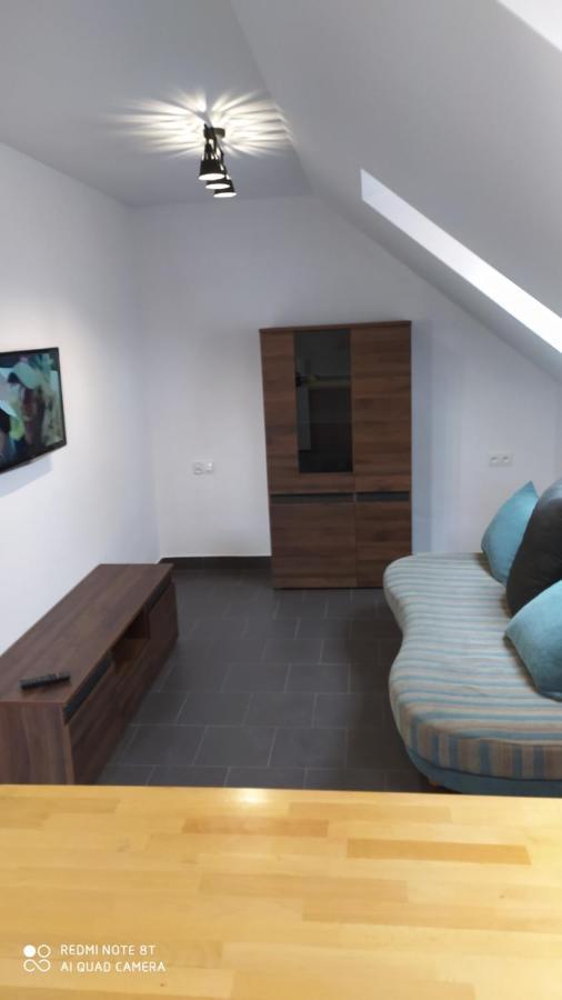 Gdow Riverside Apartments And Tours Buitenkant foto